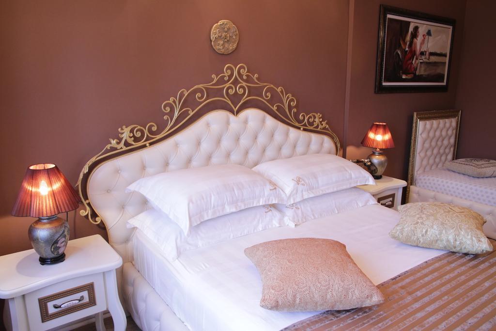 Hotel Boutique Vila Fernando Tirana Quarto foto